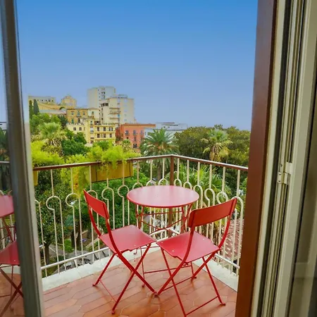 Porta Di Ponte Bed & Breakfast 4*